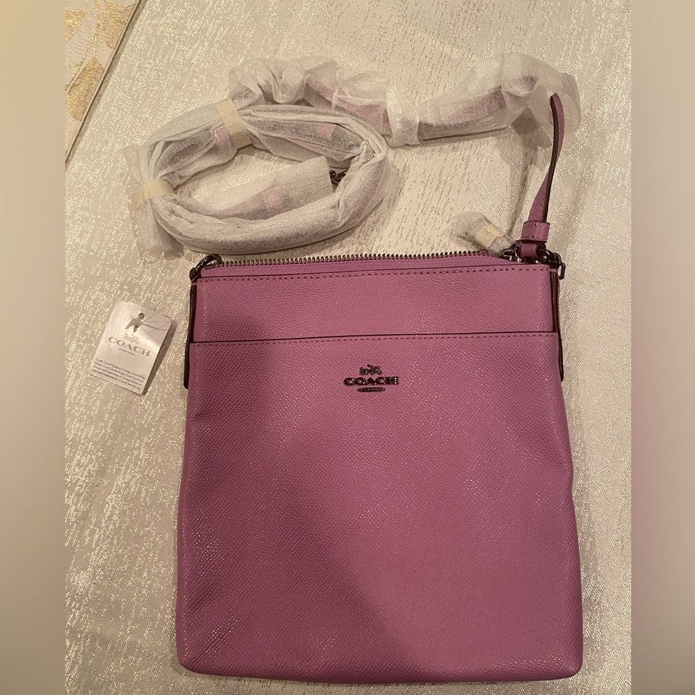 NWT Coach Crossgrain Messenger Crossbody